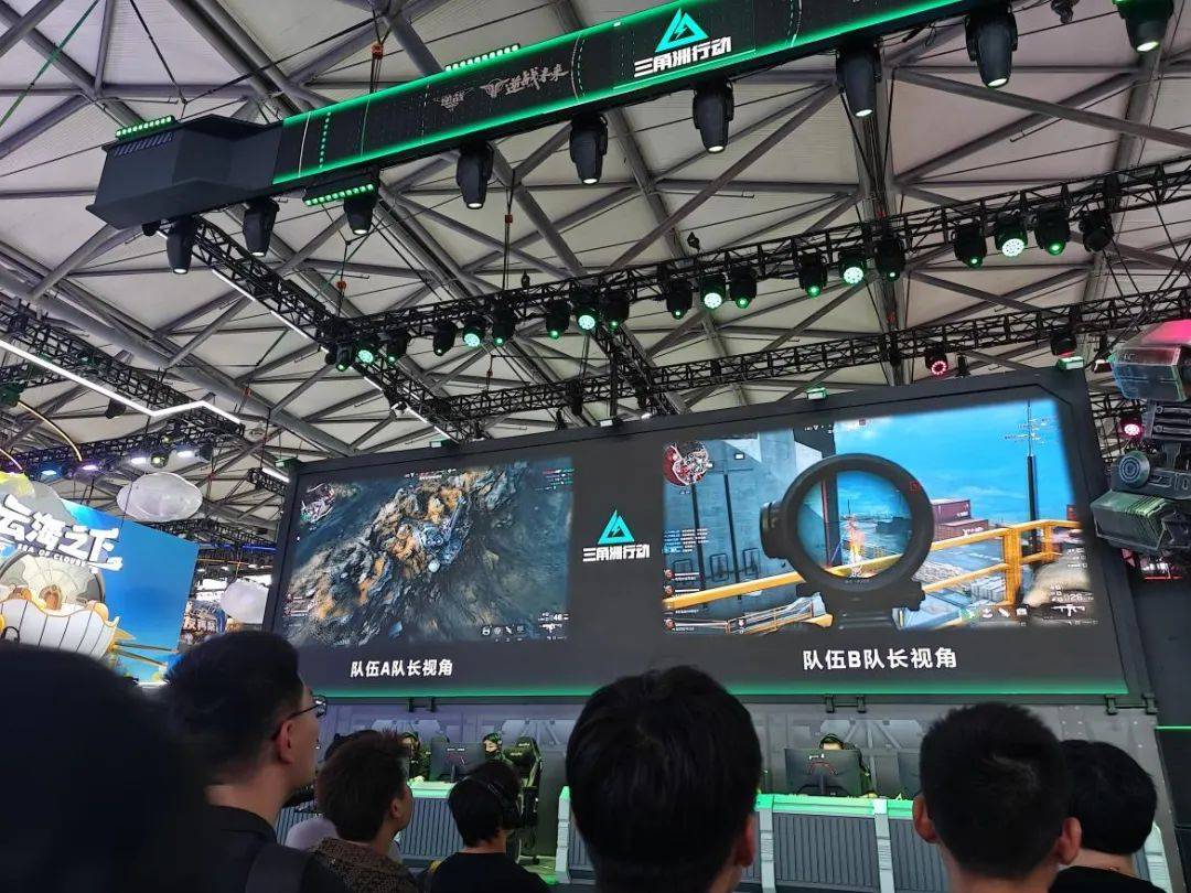 他们通过紧 他们通过紧