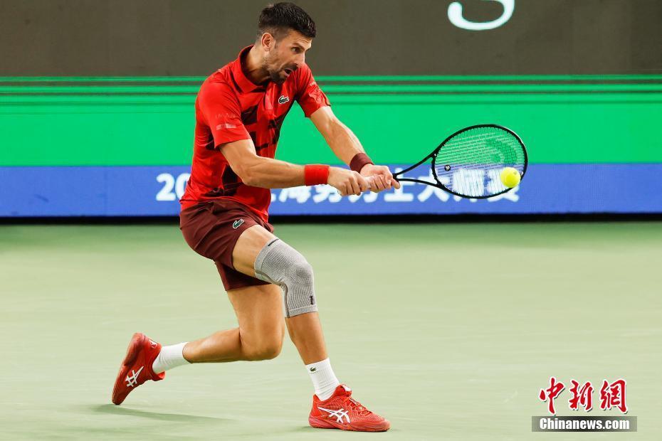 反而给他创 反而给他创