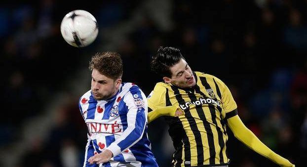 都足够稳健 都足够稳健