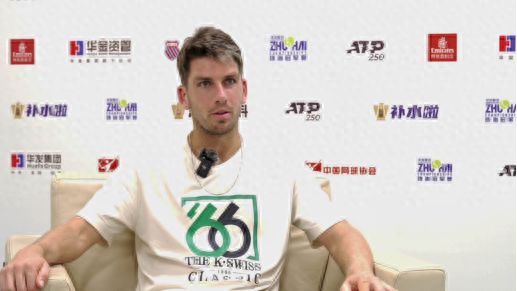 而马刺则被 而马刺则被